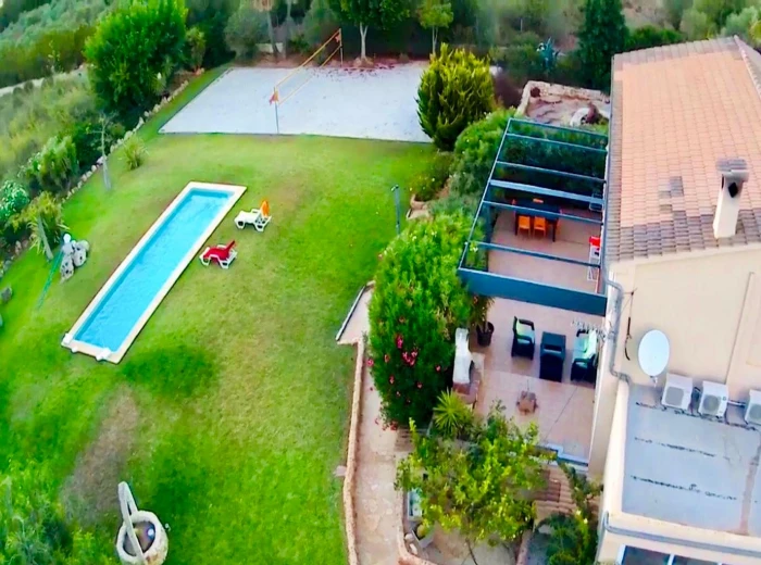 Admirable casa de campo con piscina en Muro-17