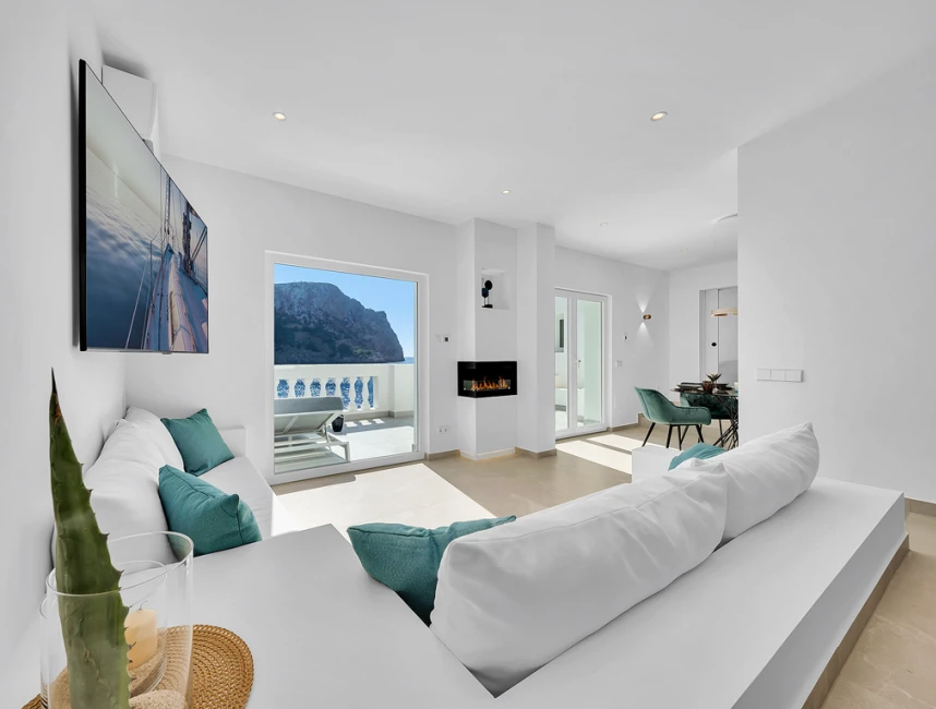 Modern apartament amb vista al mar en primera línia-3