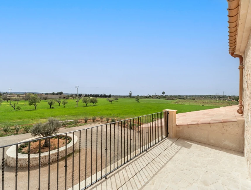 Traditional finca charm in a modern new build on the outskirts of Campos-9