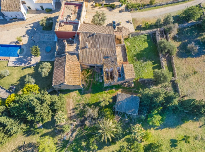 Beautiful old finca with renovation project very close to Pollensa-9