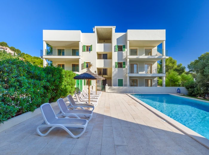 New Apartment Development with Community Pool near the Sea in Puerto Pollensa-3