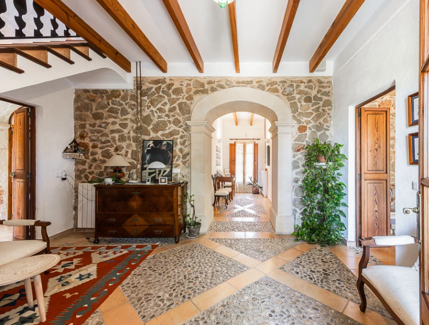 Impressive finca with a lot of character in an idyllic location-5