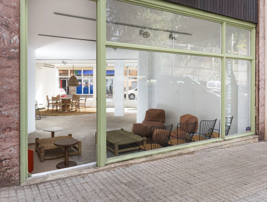 Corner shop with sensational window front-4
