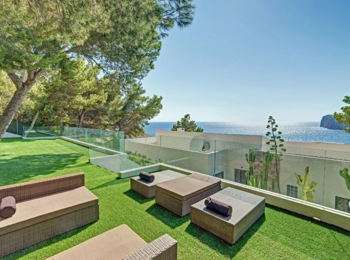 Modern Villa with stunning sea views-17