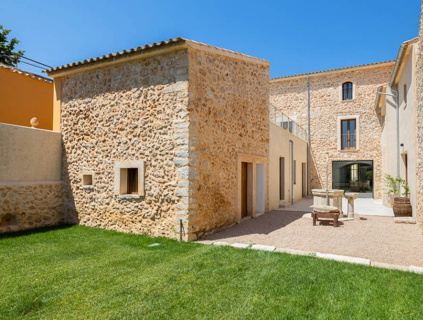 Renovated manor house in the heart of Alaró-2