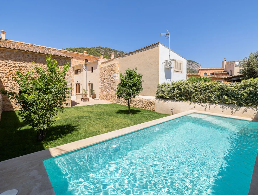 Renovated manor house in the heart of Alaró-19