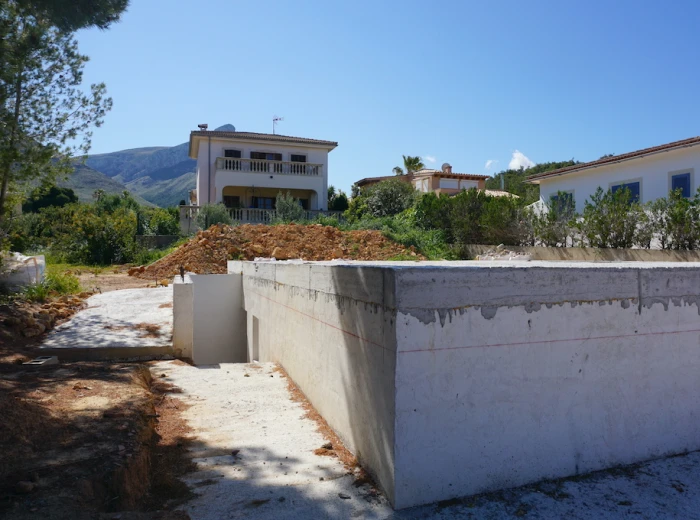 Parcela con proyecto y construcción parcial en Colónia St. Pere-6