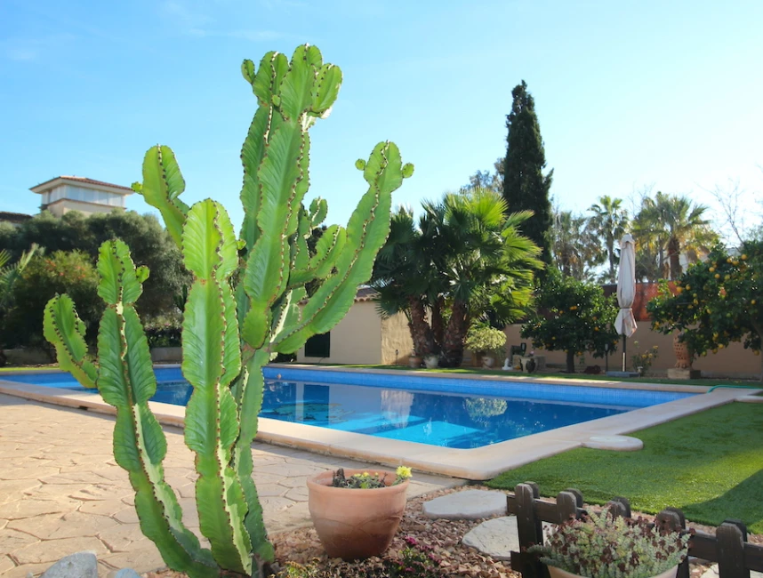 Casa indipendente con piscina e giardino tra S'Illot e Sa Coma-5