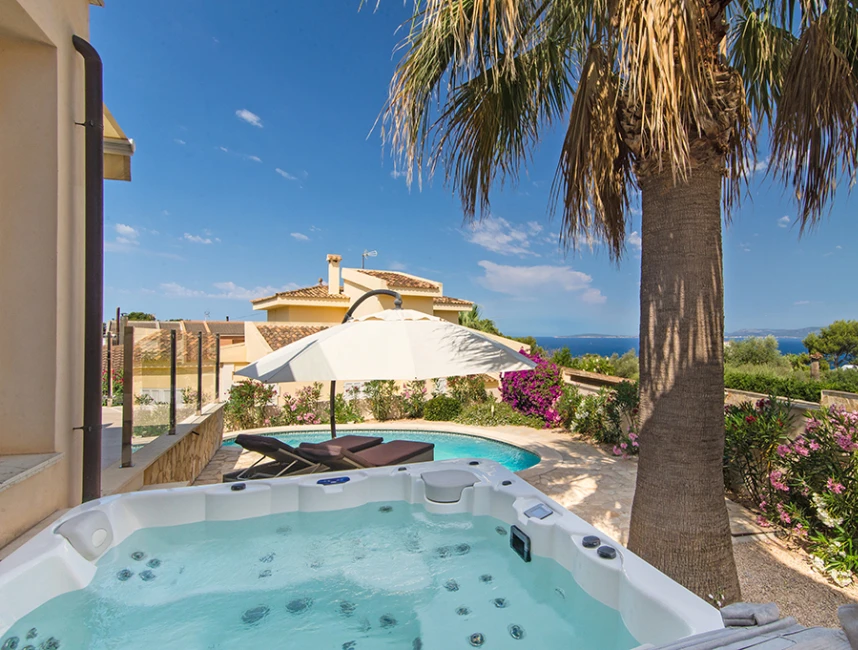 Mediterranean villa with stunning sea views in Bahia Azul-14
