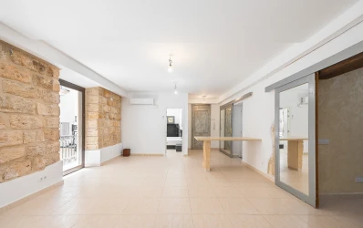Rymlig lägenhet med potential i Gamla stan - Palma de Mallorca