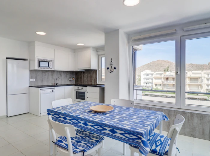 Penthouse with rental licence near to beach-10