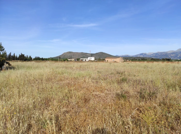Rustic building plot with mountain view in Llubi-2