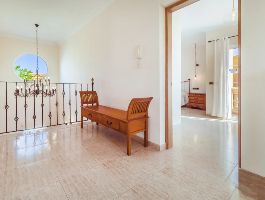 Prachtige villa met verhuurvergunning in Barcares te koop, Alcudia-10