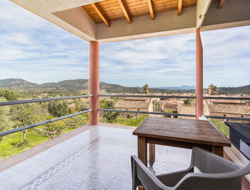 Villa with fantastic views in Alaró-16