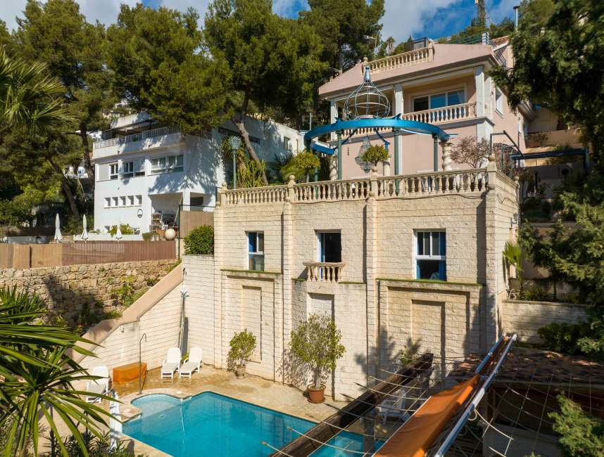 Villa met een groot potentieel in Costa d'en Blanes-1