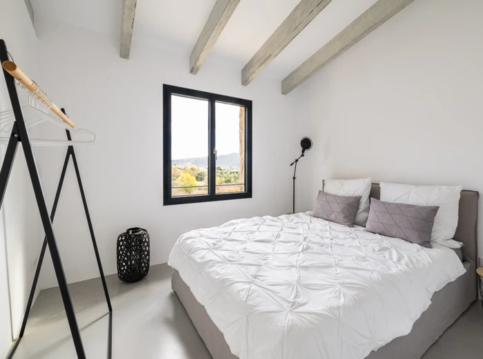 Stylish countryside living in Alaró-8