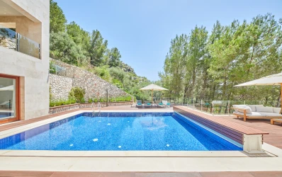 Une villa moderne dans une position exclusive avec vue sur la vallée de Canyamel