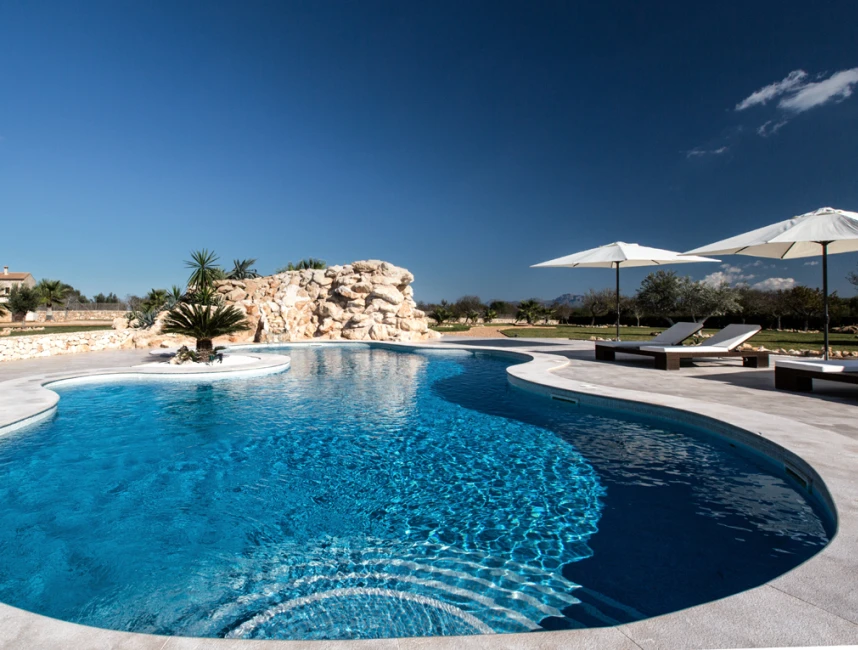 Spectaculaire luxe villa met fantastisch uitzicht te koop in Santa Margalida-3