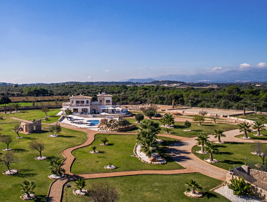 Spettacolare villa di lusso con vista fantastica in vendita a Santa Margalida-1