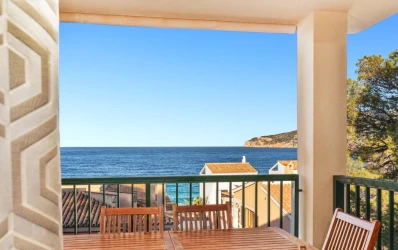 Charming sea view apartment in Sant Elm