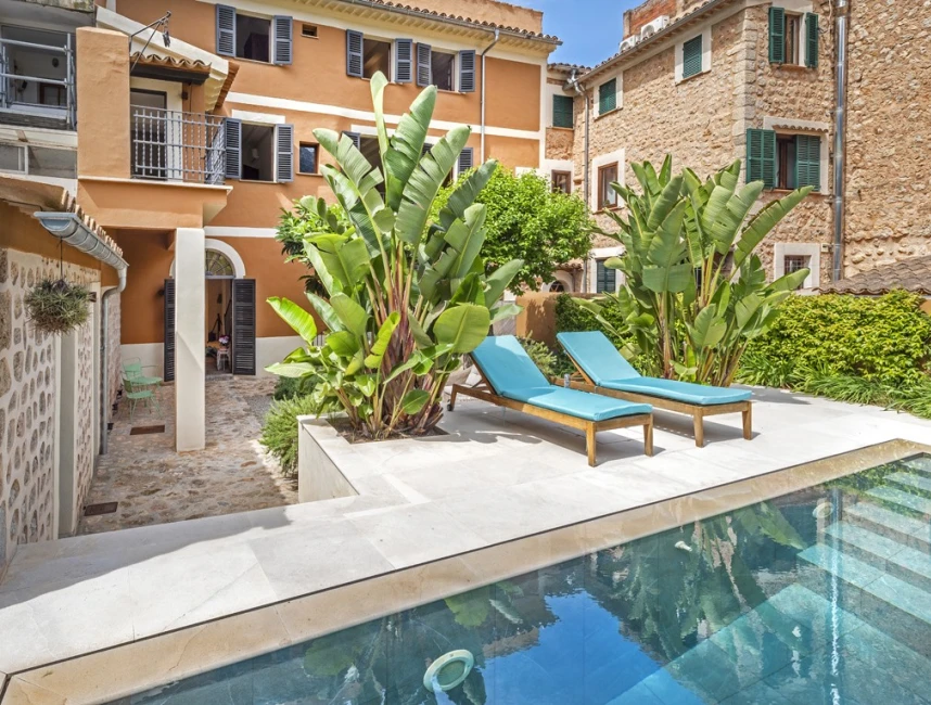Beautiful town house with pool in Sóller-23
