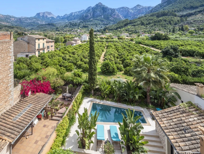 Beautiful town house with pool in Sóller-2