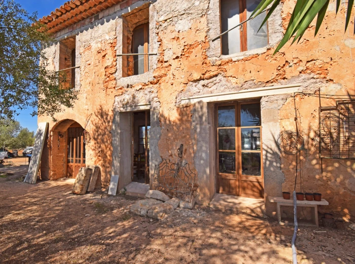 Fabelhaftes Grundstück mit Steinhaus zum restaurieren in Consell-1
