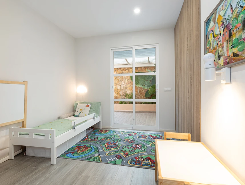 Mooi gerenoveerd appartement in La Bonanova-9