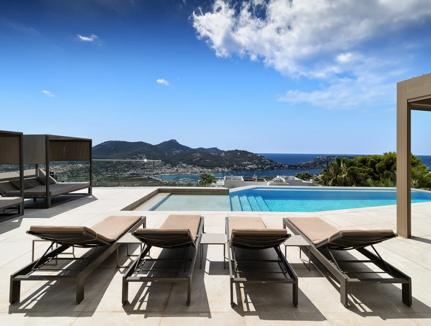 Spectaculaire villa met prachtig panoramisch uitzicht-5