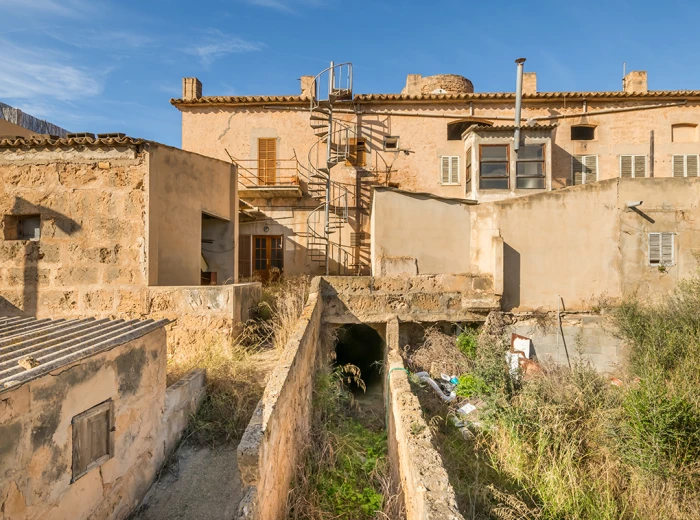 Property with adjoining plot, Ciudad Jardín  - Palma de Mallorca-3
