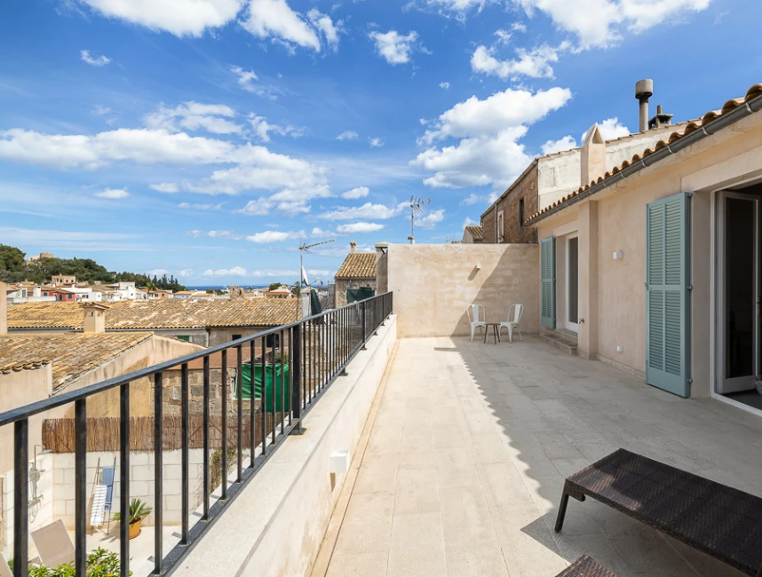 Renovated townhouse with pool and views of the castle and the sea, Capdepera-3