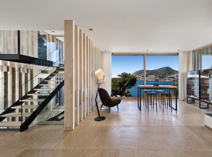 Exclusiva villa de diseño con vistas al mar en una ubicación  espectacular-3