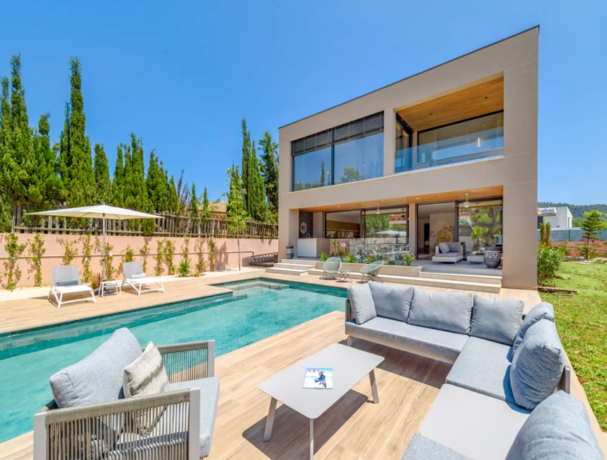 Stunning luxury villa in the residential area of Crestatx-1