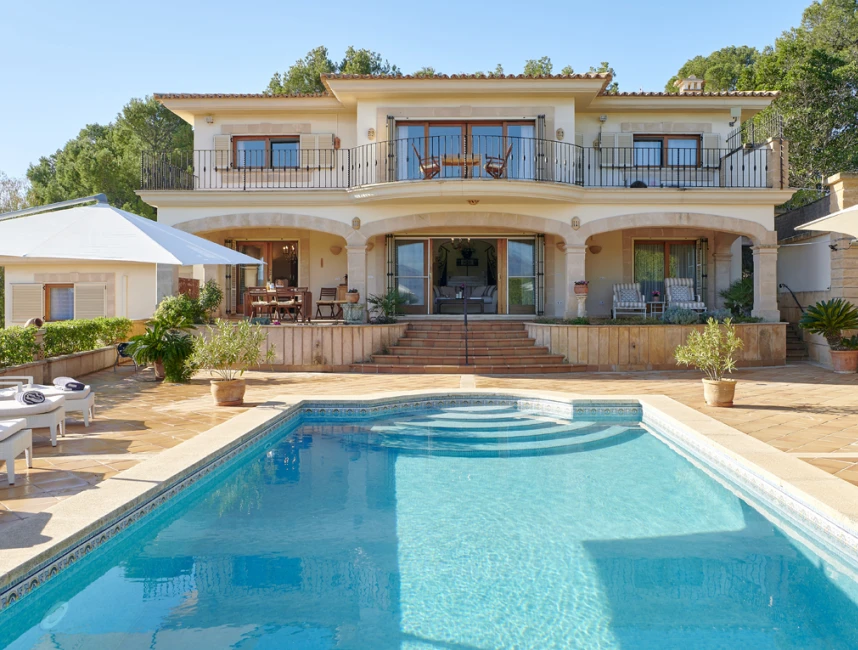 Villa mediterranea con vista e licenza di affitto vacanze-2