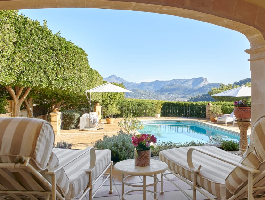 Villa méditerranéenne avec vue et permis de location de vacances-9