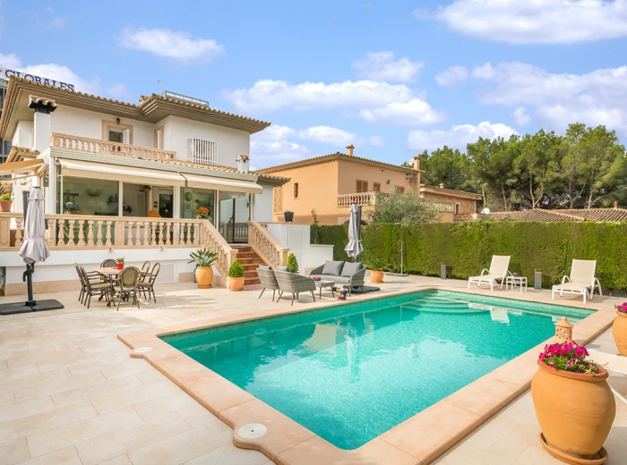 Belle villa avec piscine et jardin, Las Maravillas - Palma de Mallorca-2