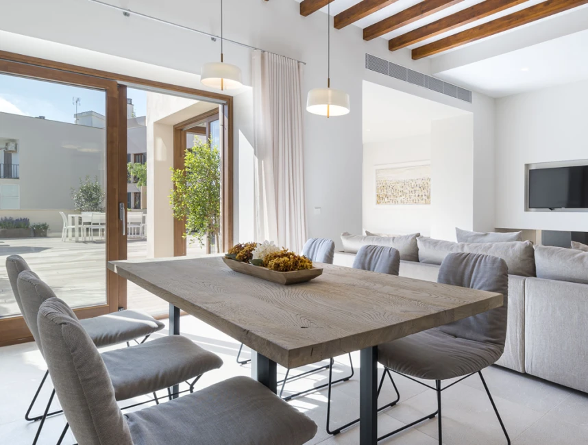 Apartament d'alta qualitat amb gran terrassa-5