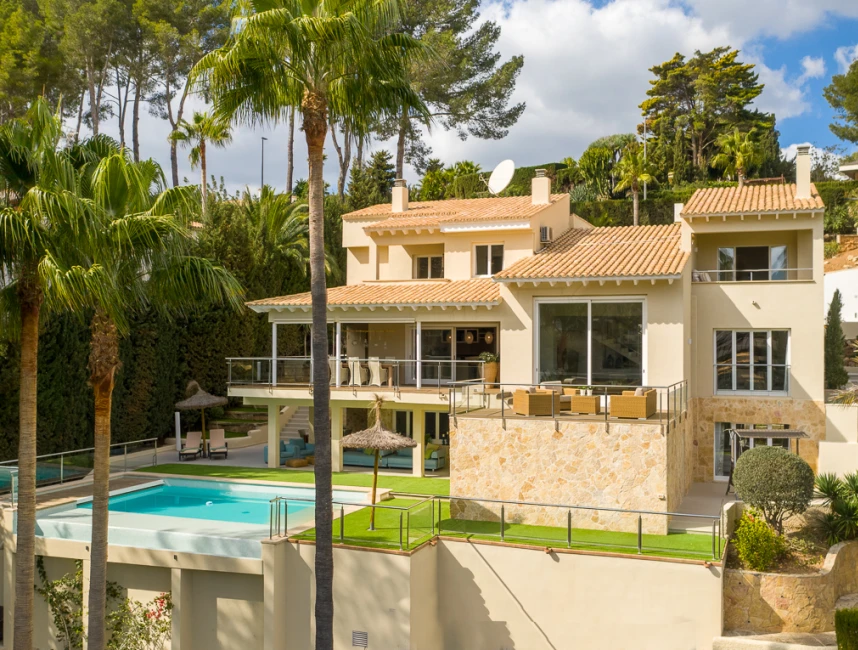 Charmig villa med grönskande golfutsikt i Son Vida, Palma de Mallorca-2
