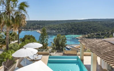 Vila de luxe amb vistes panoramiques al mar