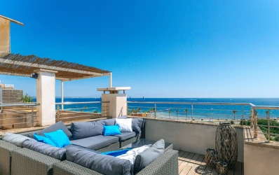 Duplex takvåning med terrasser med havsutsikt i Palma de Mallorca - Gamla stan