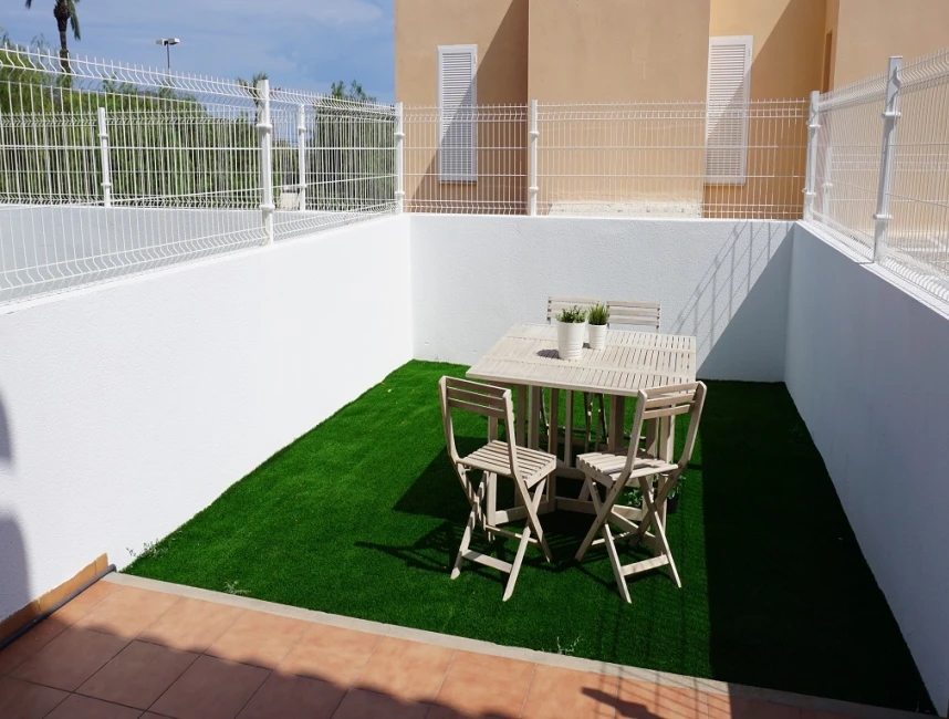 Adosado con propia terraza y patio en Capdepera-1