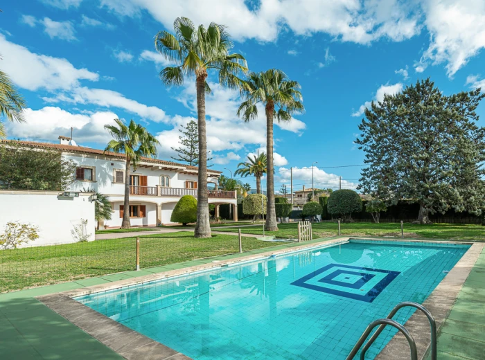 Mallorcansk villa med pool och tennisbana i Palmanyola-17