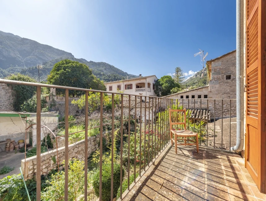 Townhouse in Sóller with Rental Licence-19