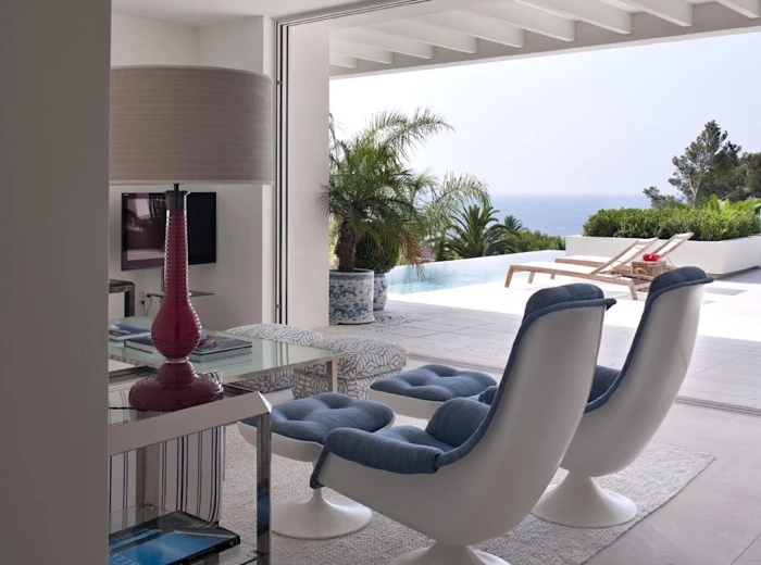 Designer villa with stunning sea views in Costa de los Pinos-2
