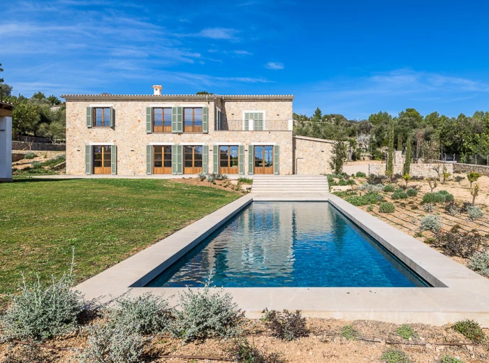 Magnificent country house designed in Mallorca style-1