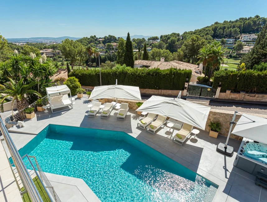 Ruime moderne villa met uitzicht op de golfbaan in Son Vida, Palma de Mallorca-8