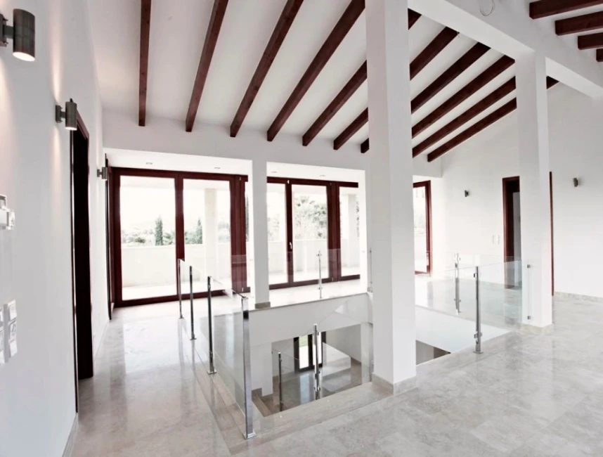 South facing villa with rental licence next to the golf course in Canyamel-8