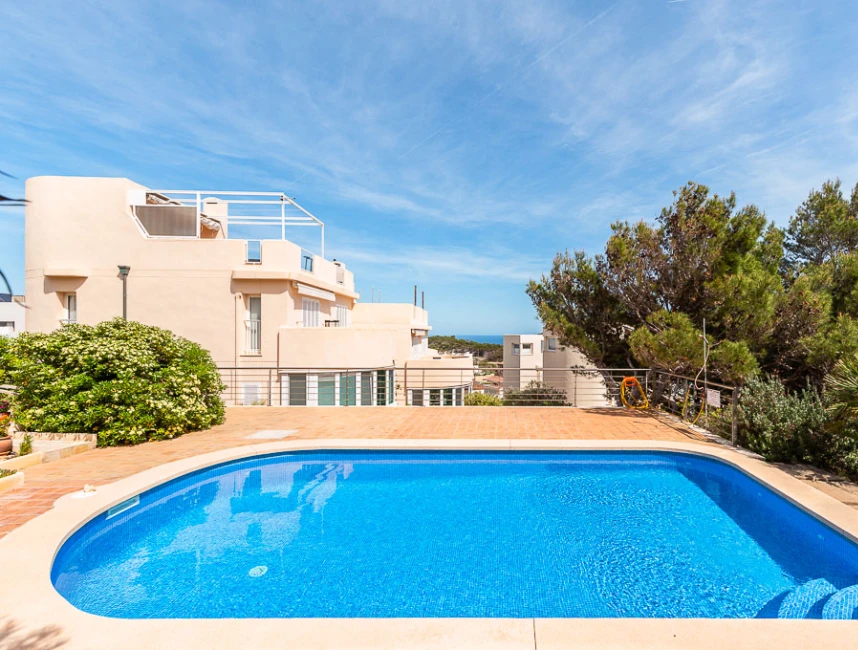 Large house with unspoiled sea views in Cala Ratjada-12