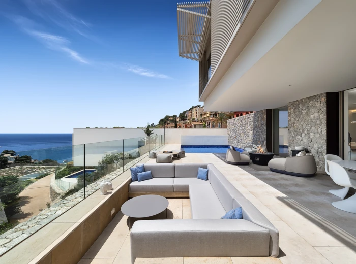 Modern new built villa with sea views-1