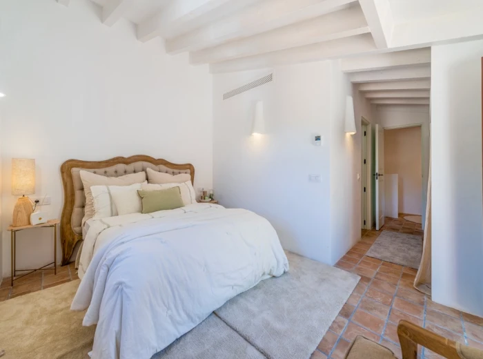 Charming newly built house in Deià-9